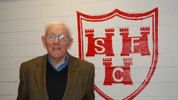An image of former player Hugh Brien revisit to Tolka Park.