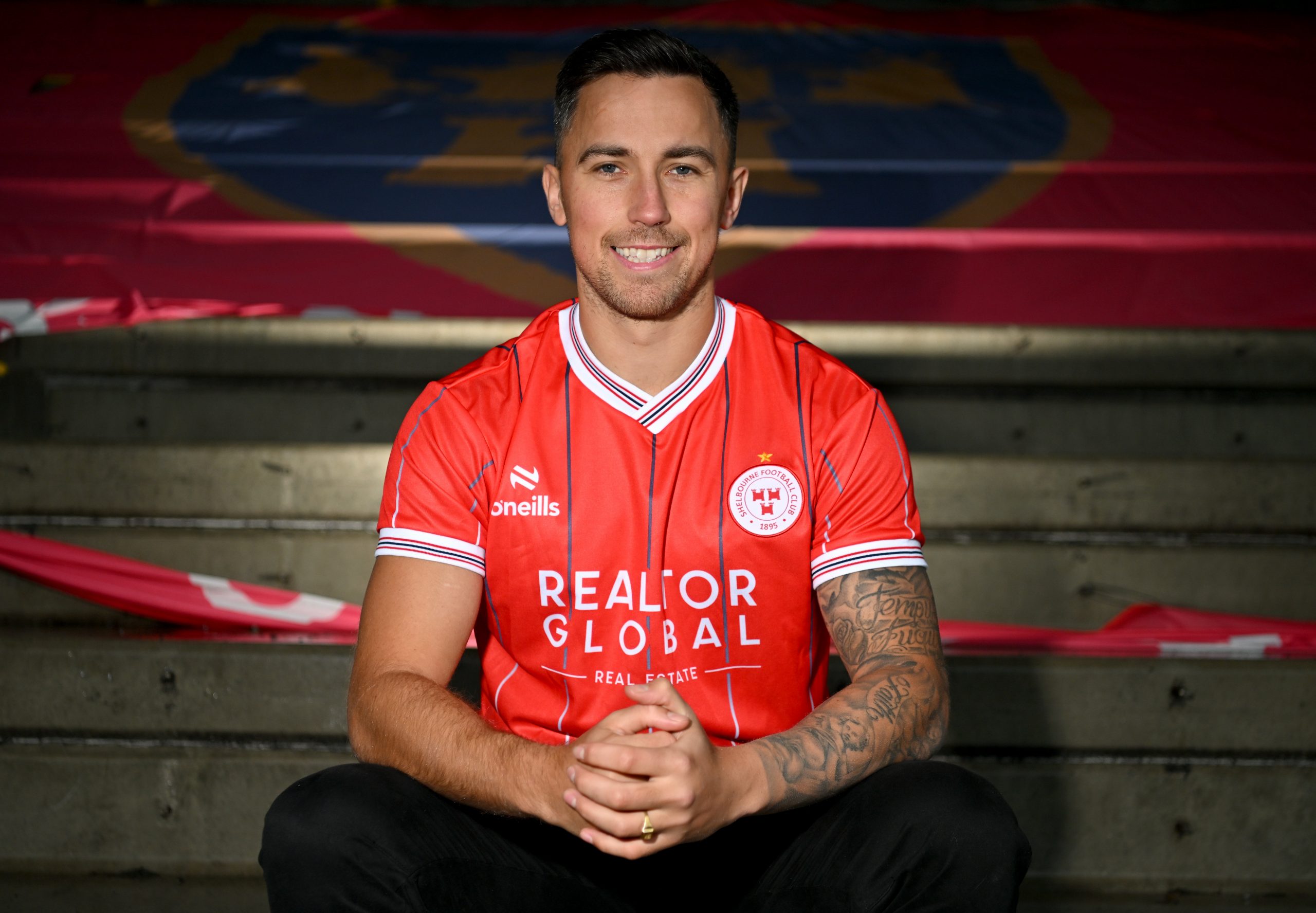 John O’Sullivan signs for the Reds